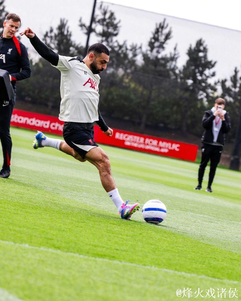 29岁铁卫告别安菲尔德!利物浦首位离队球员揭晓,非萨拉赫 29岁铁卫告别安菲尔德!利物浦首位离队球员揭晓,非萨拉赫